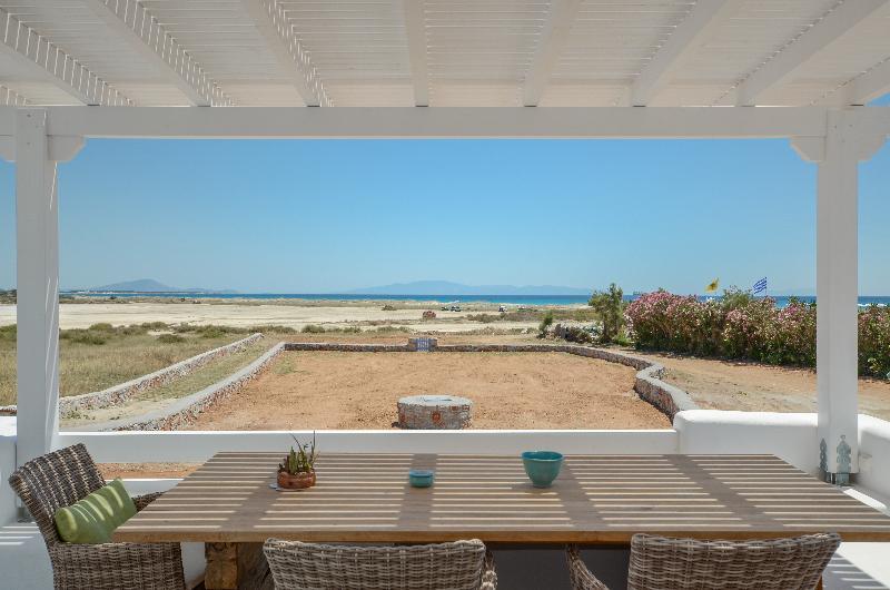 Depis Sea Side Private Villas Mikri Vigla Exterior photo
